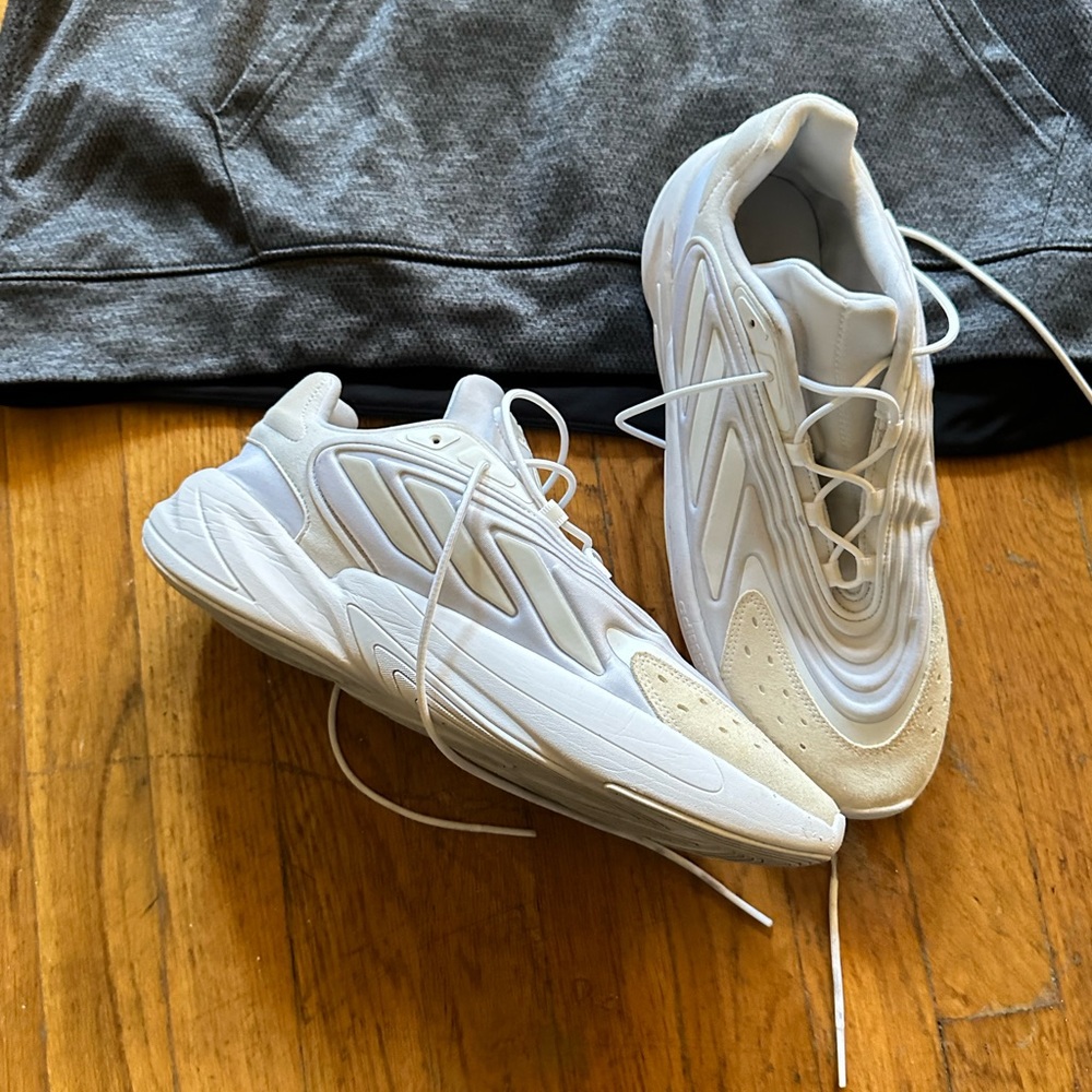 Adidas Bundle - Picture 6 of 6